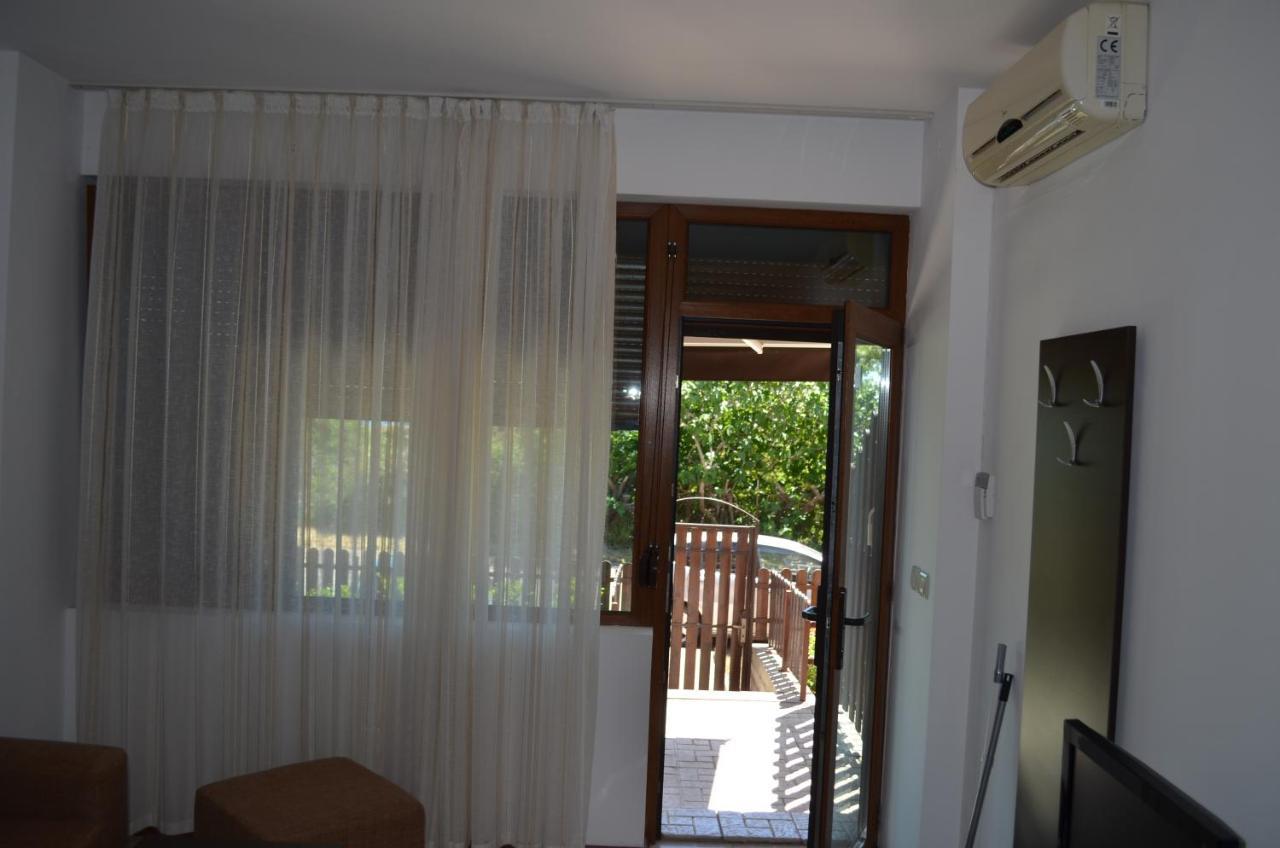 Trs Apartments Sozopol Esterno foto